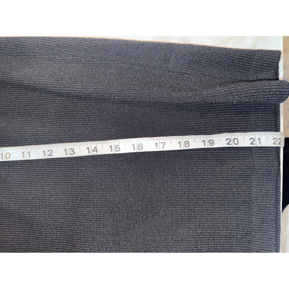 St. John Caviar Black Knit Pencil Skirt Wool Rayon Santana Size 2 - Picture 6 of 9